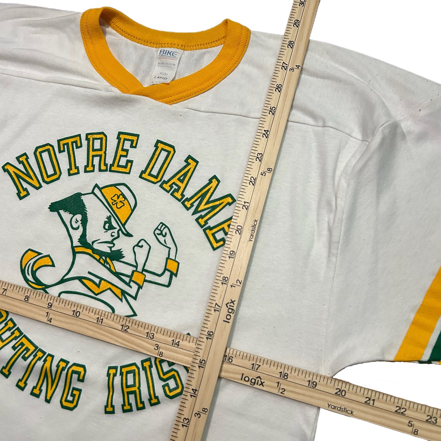 (L) Vintage Notre Dame 'Fighting Irish' White Tee