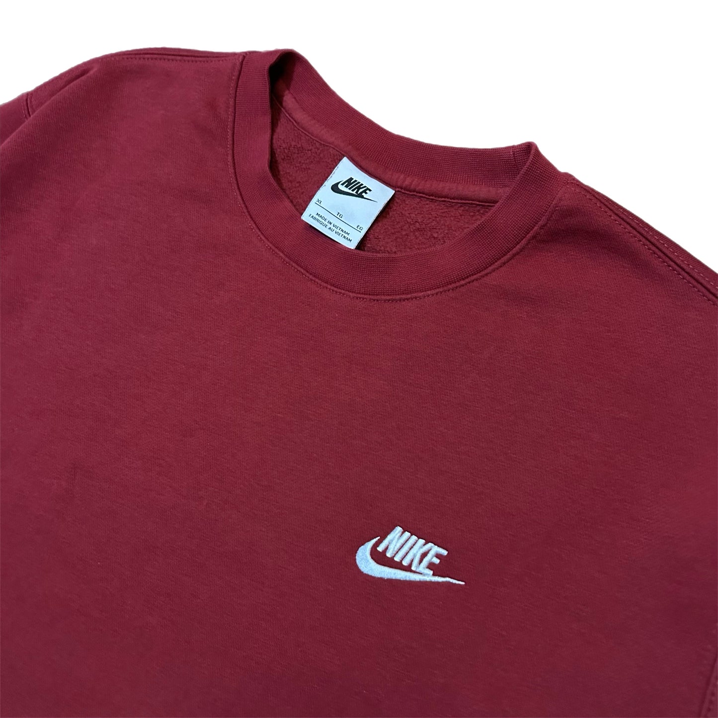 (XL) Modern Nike Embroidered Maroon Crewneck