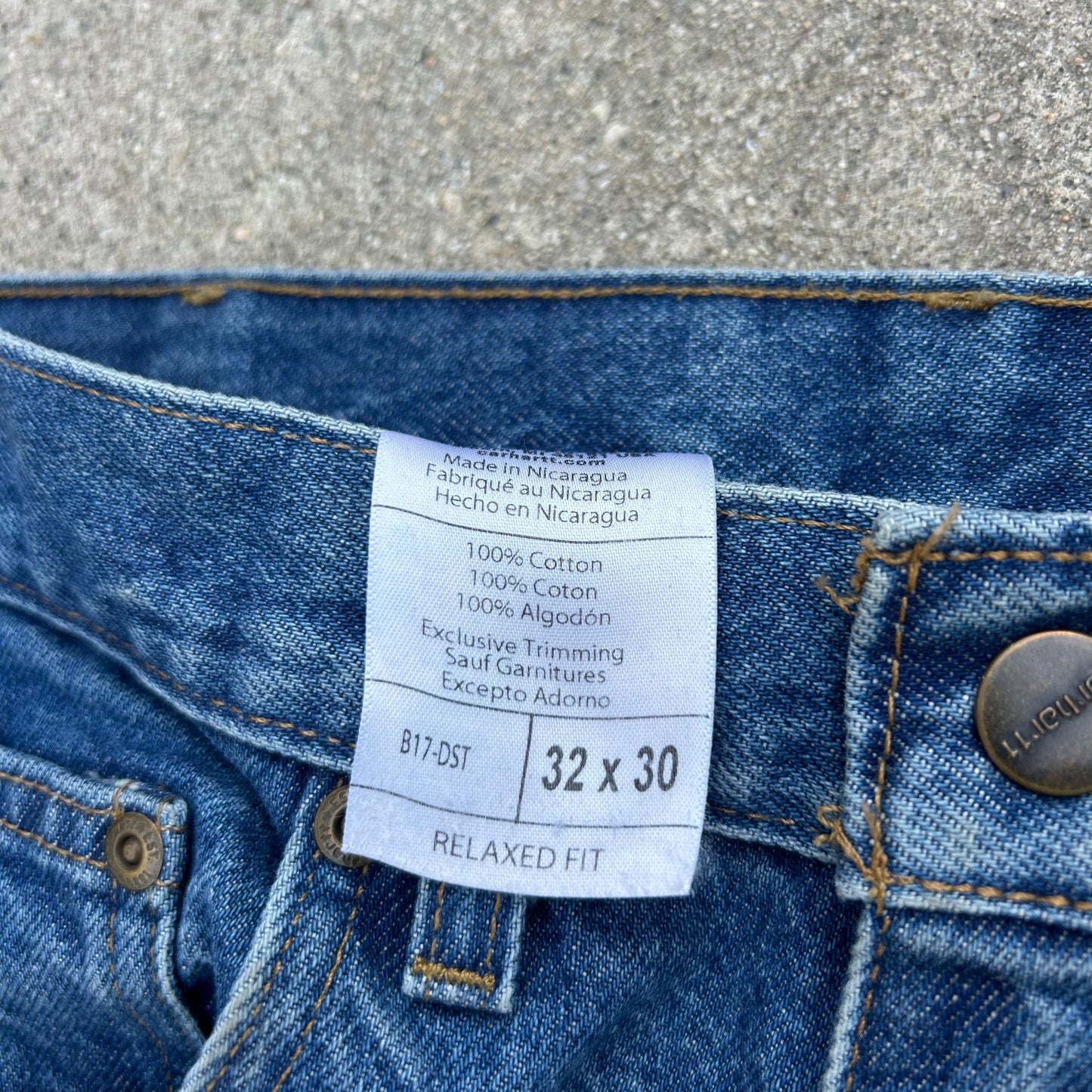 (32) Carhartt Dark Wash Loose Fit Utility Jeans