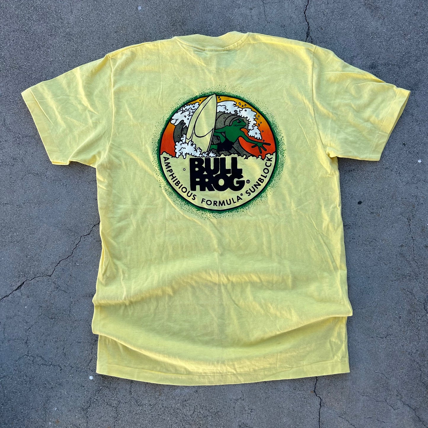 (M) Vintage Amphibious Bullfrog Shirt