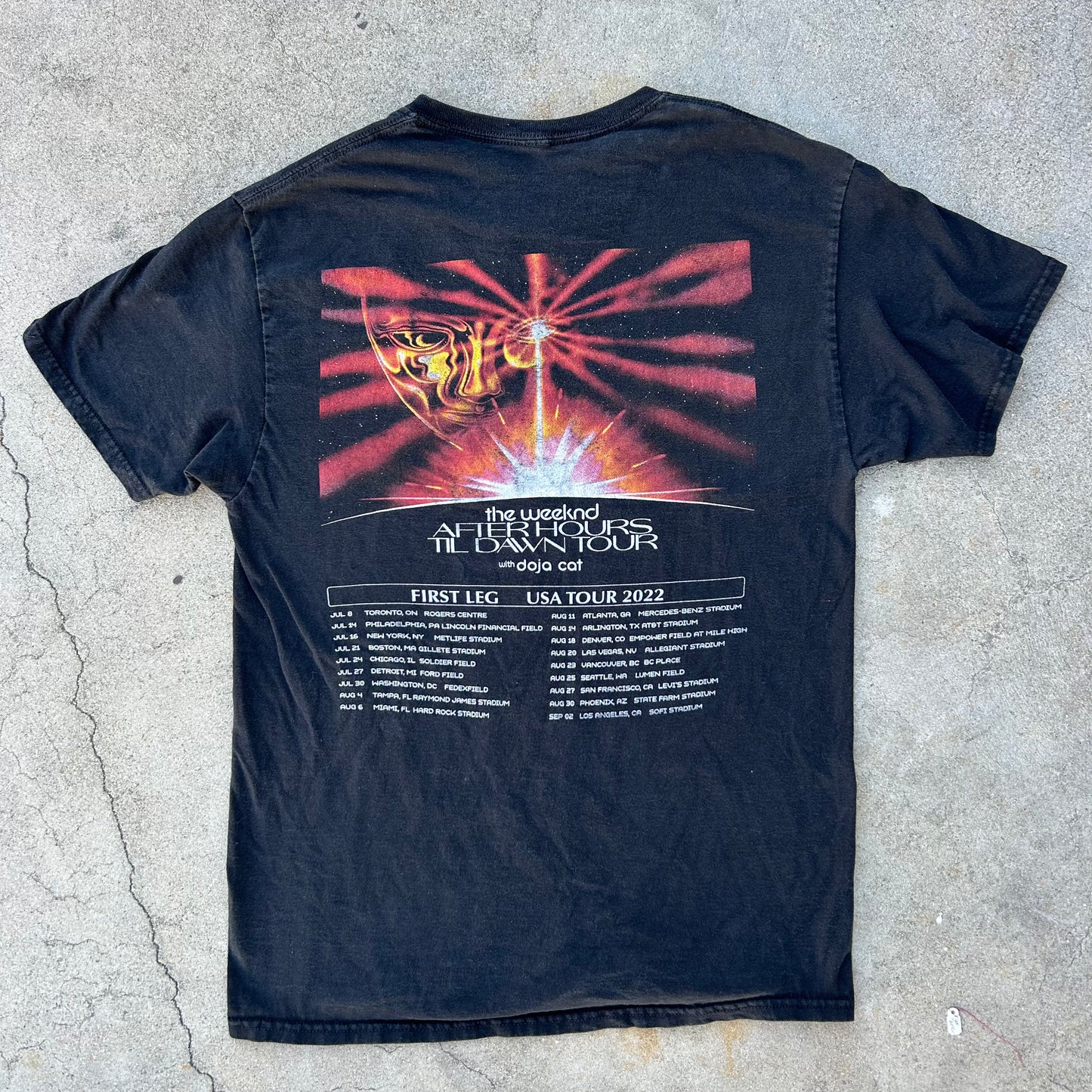 (M) The Weekend XO 2022 After Hours Tour Shirt