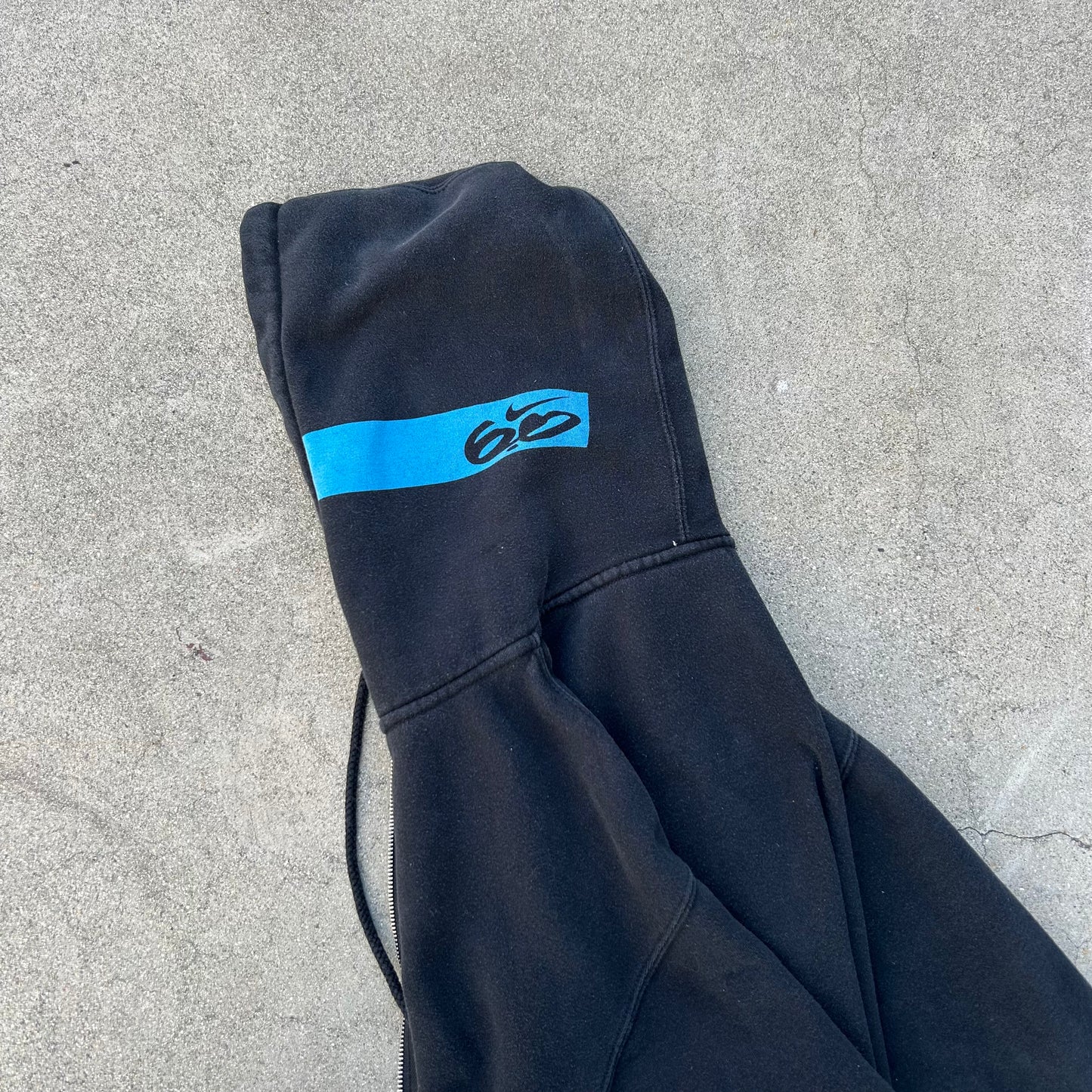 (M) Y2K Nike 6.0 Black Zip-Up Hoodie