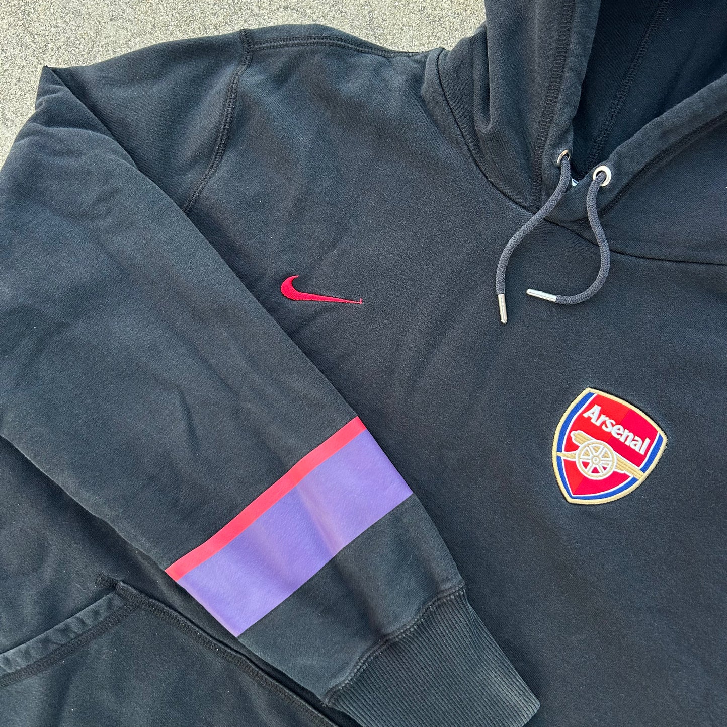 (L) Nike Arsenal FC Premier League Soccer Black Hoodie