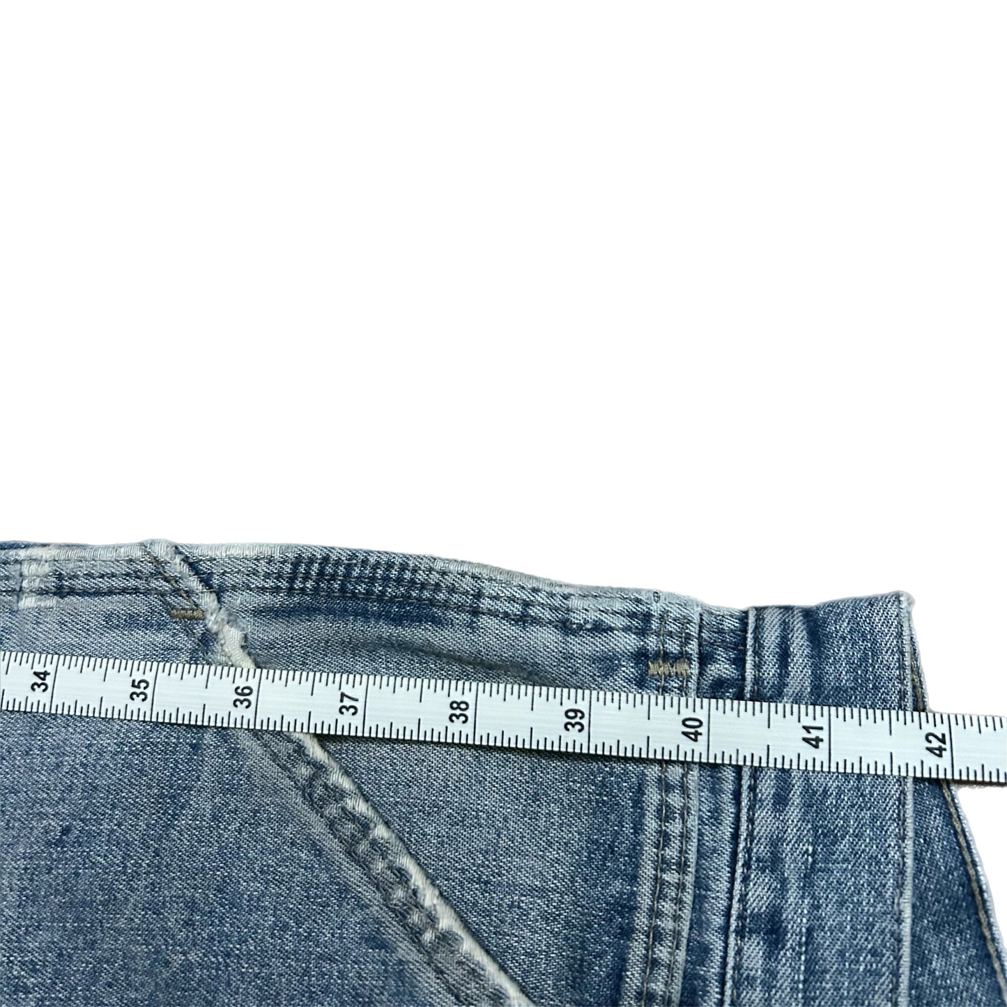 (36) Wrangler Originals Painter Denim Jeans