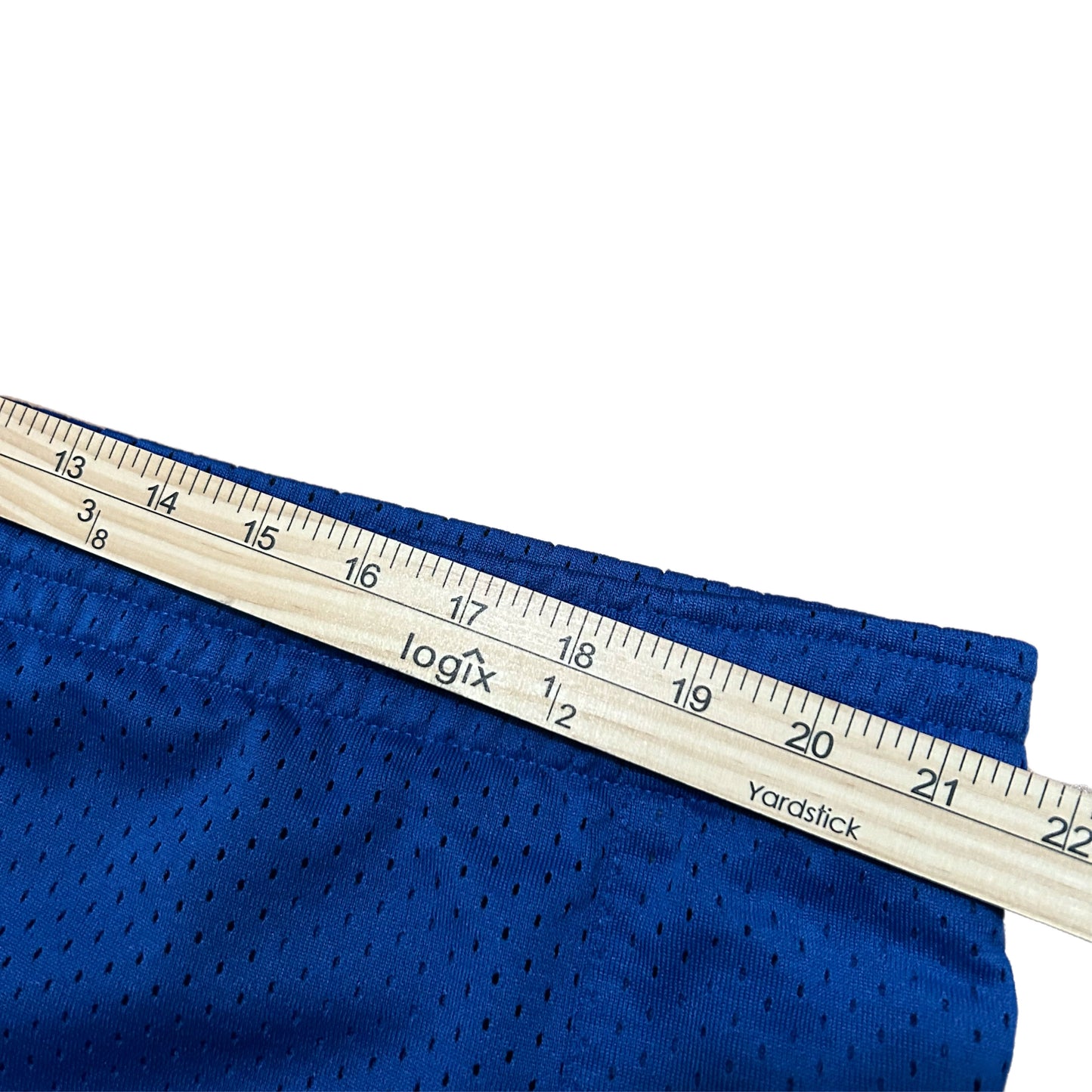 (XL) Y2K Nike Basketball Knicks Mesh Shorts