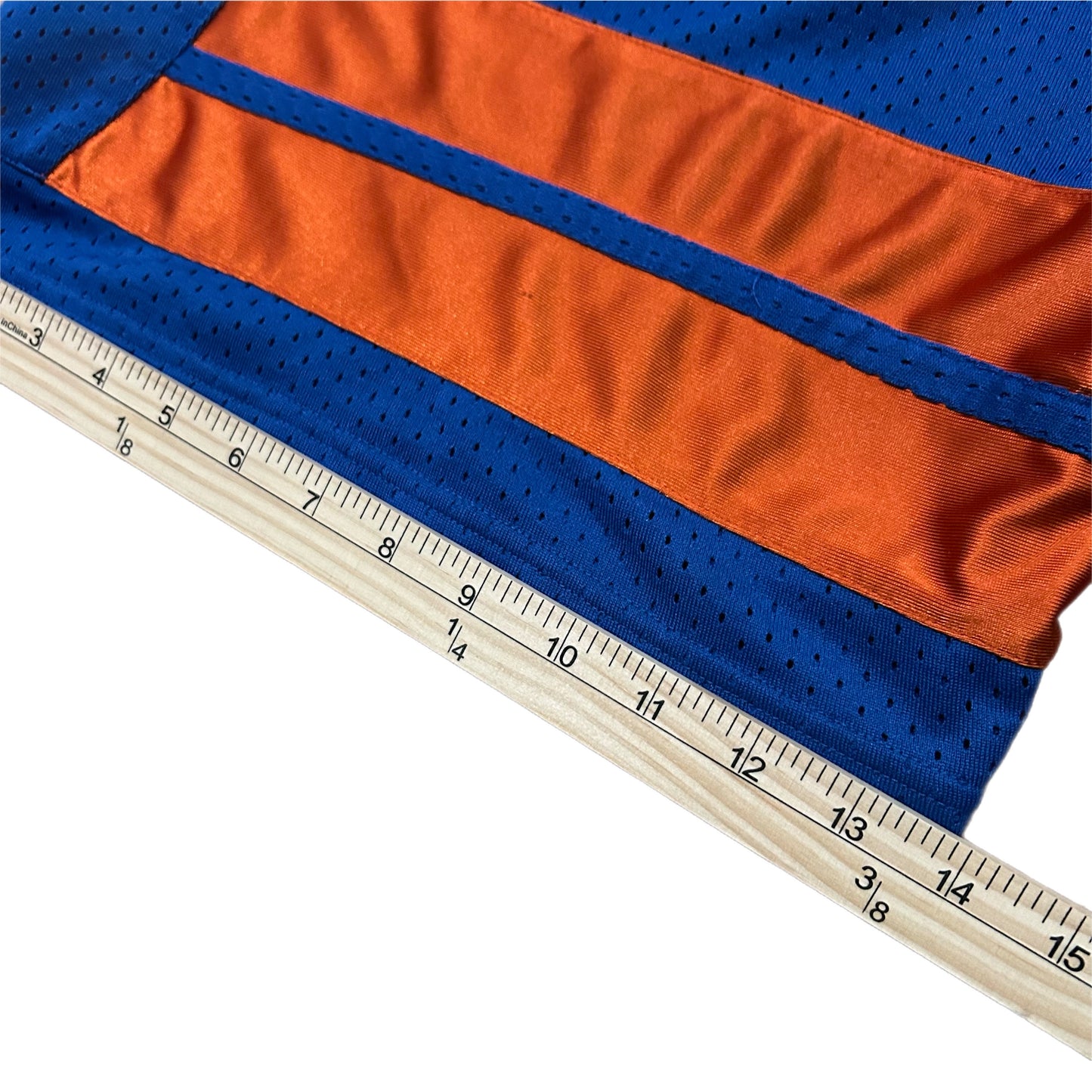 (XL) Y2K Nike Basketball Knicks Mesh Shorts