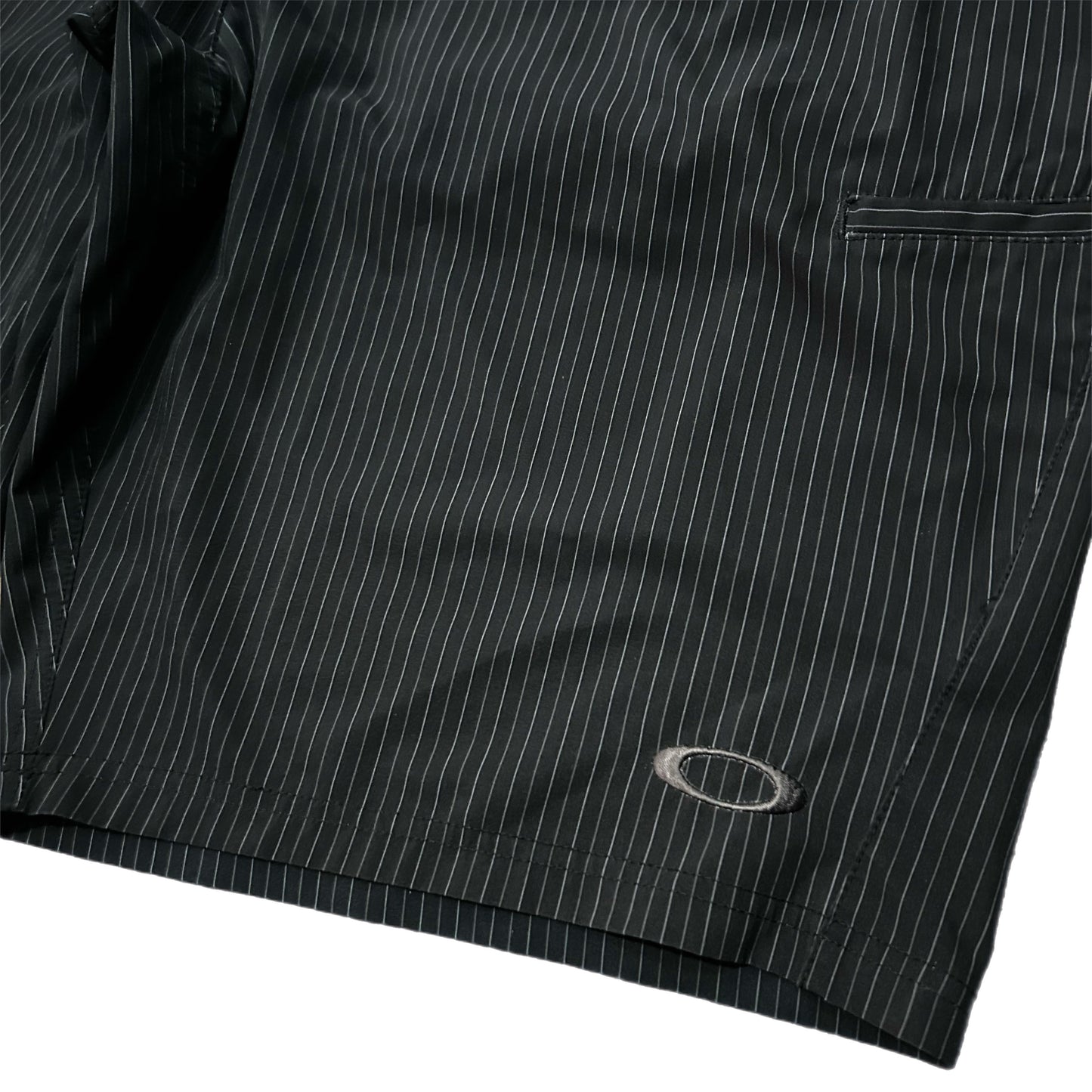 (36) Y2K Oakley Pinstripe Black Shorts