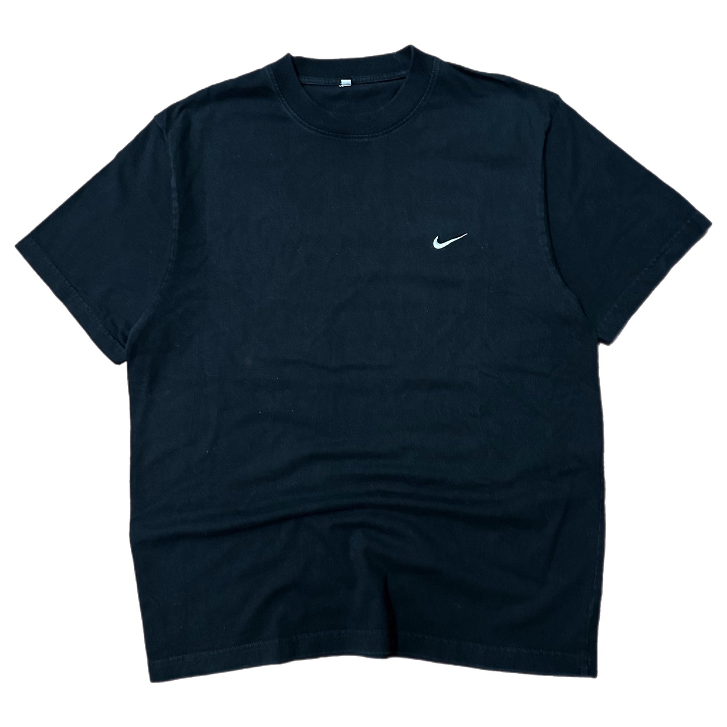 (L) Nike Small Swoosh Black Boot T-Shirt