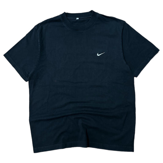 (L) Nike Small Swoosh Black Boot T-Shirt